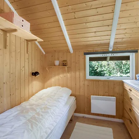Beautiful Summer House With A Magnificent View Ølsted